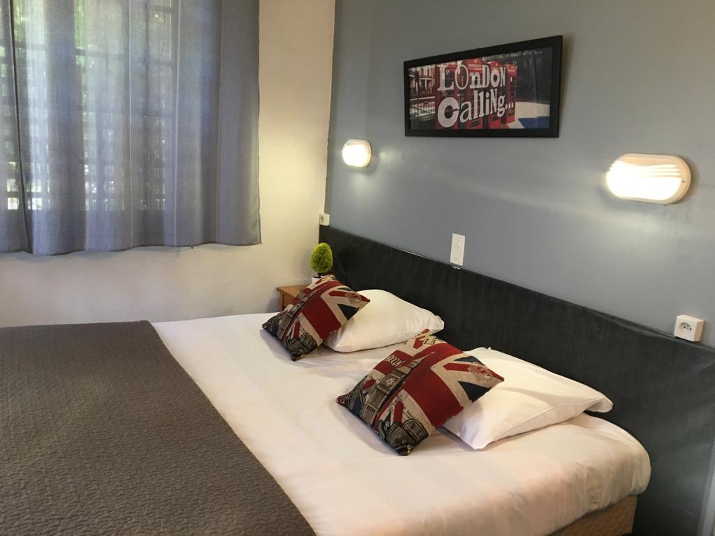 Saint Hubert Hotel