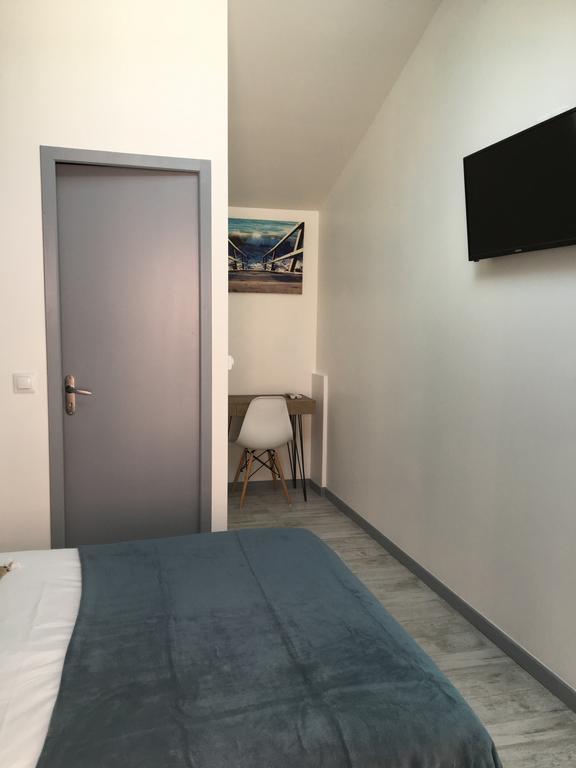Saint Hubert Hotel 2*