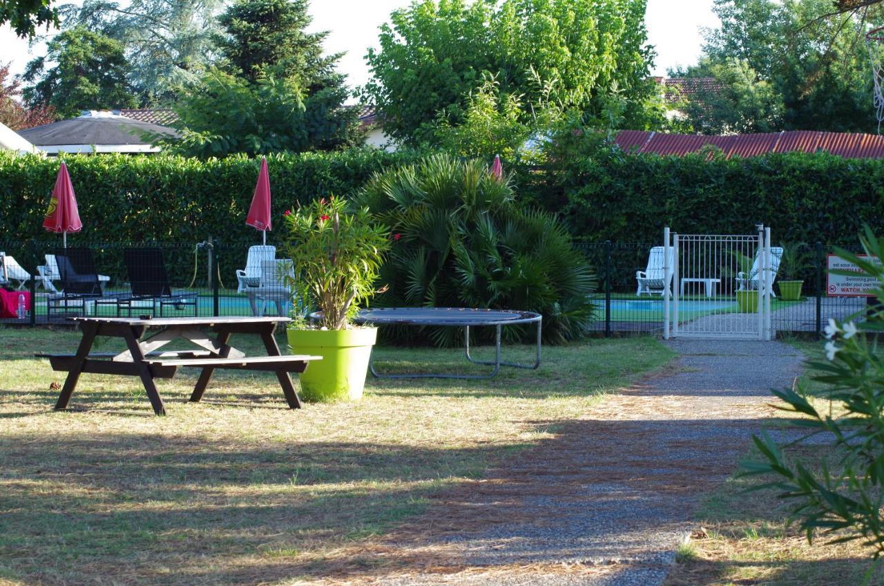 Saint Hubert Hotel